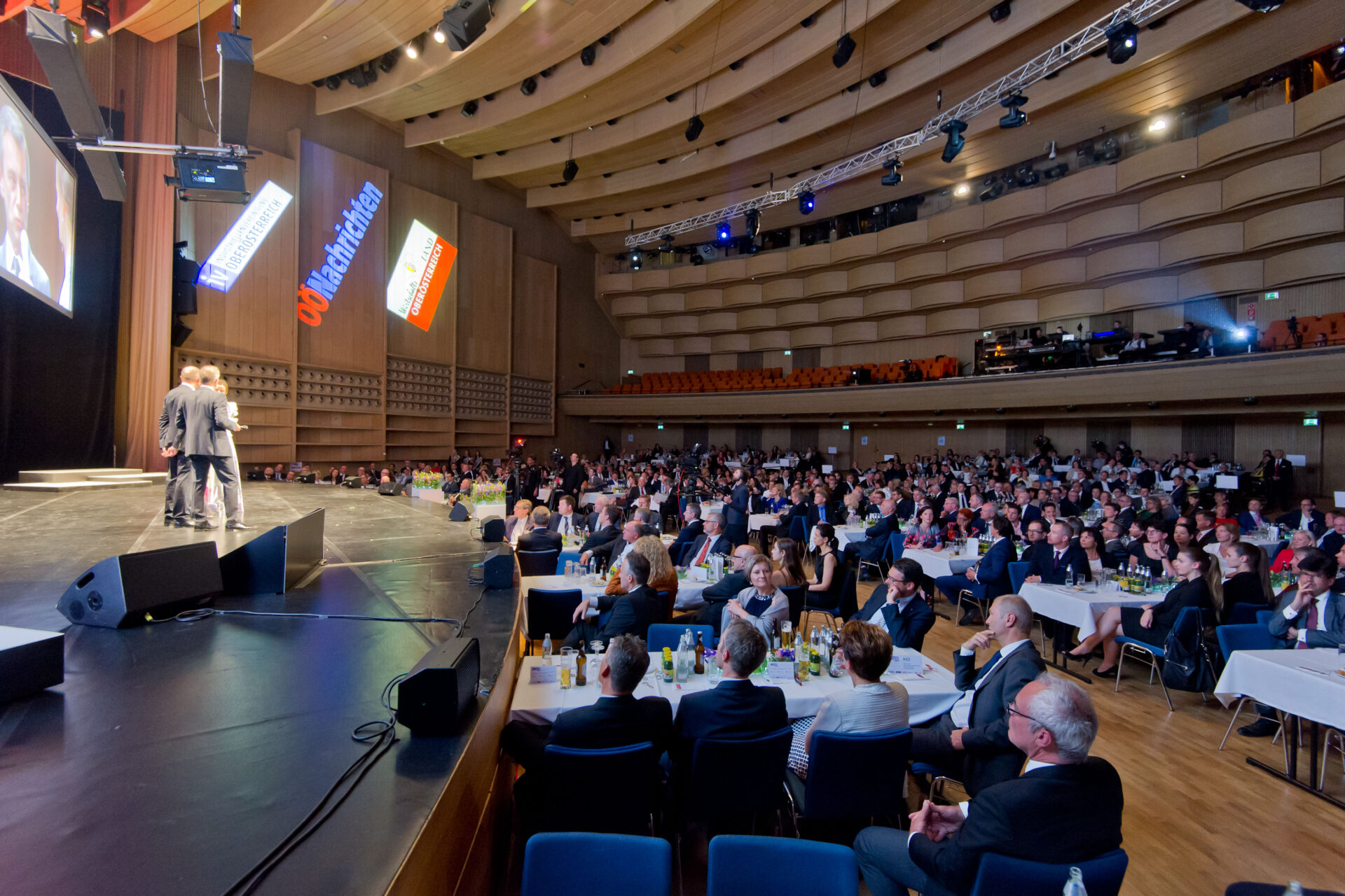 600 Gäste aus Wirtschaft und Gesellschaft im Brucknerhaus Linz
