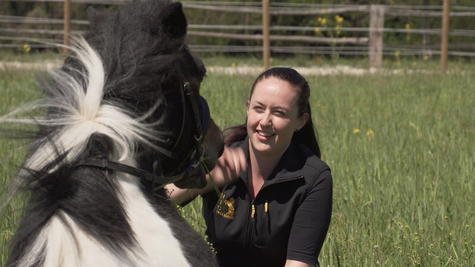 ST_MenschUndPferd_2_Reiten.00_00_00_17.Standbild001