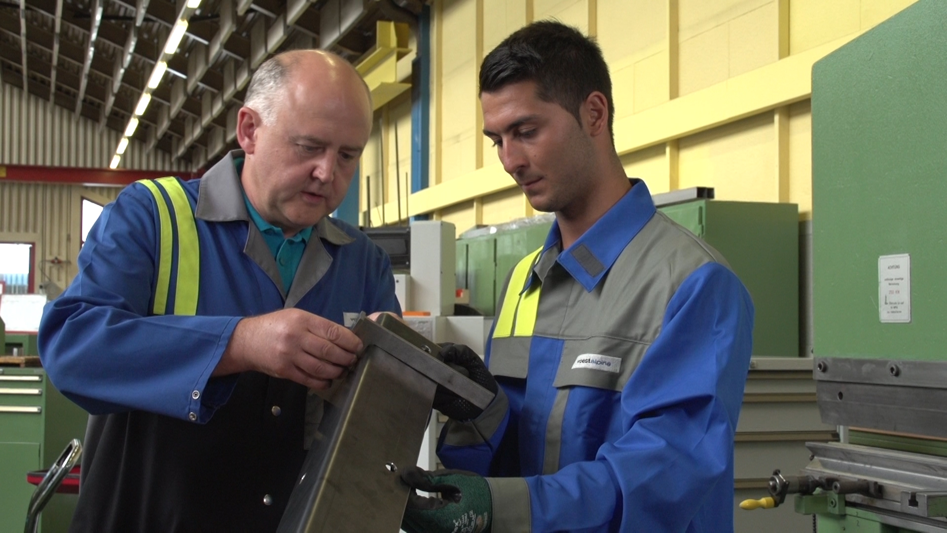 Stahlwelt_MetalltechnikSchweisstechnik_Standbild001