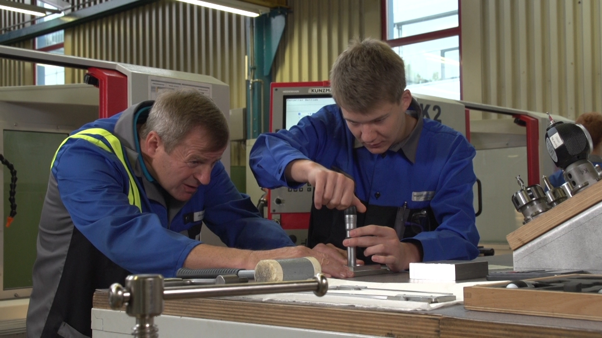 Stahlwelt_Zerspanungstechniker_Standbild001